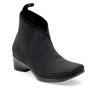 Charleston Shoe Co. Lower King Gray Pinstripe Booties Boots